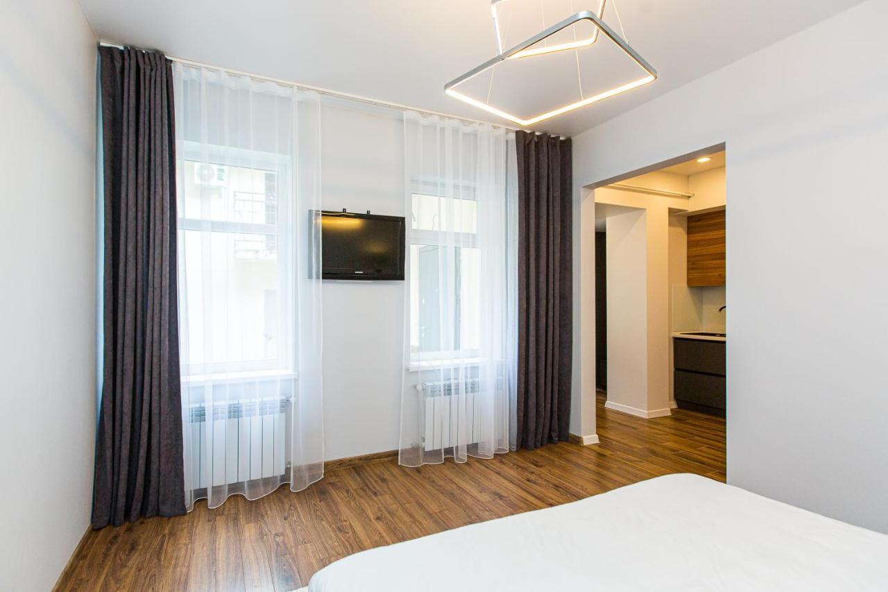 3 Vodna Apartment Lviv Eksteriør bilde