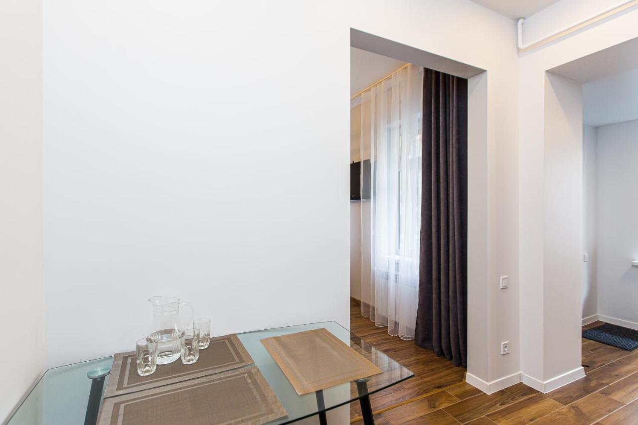 3 Vodna Apartment Lviv Eksteriør bilde