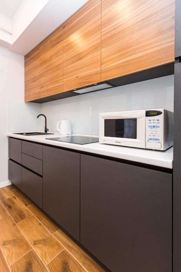 3 Vodna Apartment Lviv Eksteriør bilde